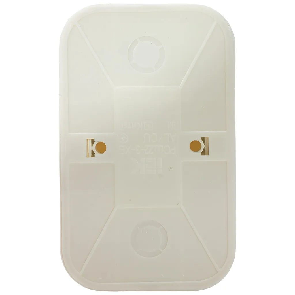 Розетка открытой проводки ИЭК Glory, 2-местная, 16А, с заземлением, белая