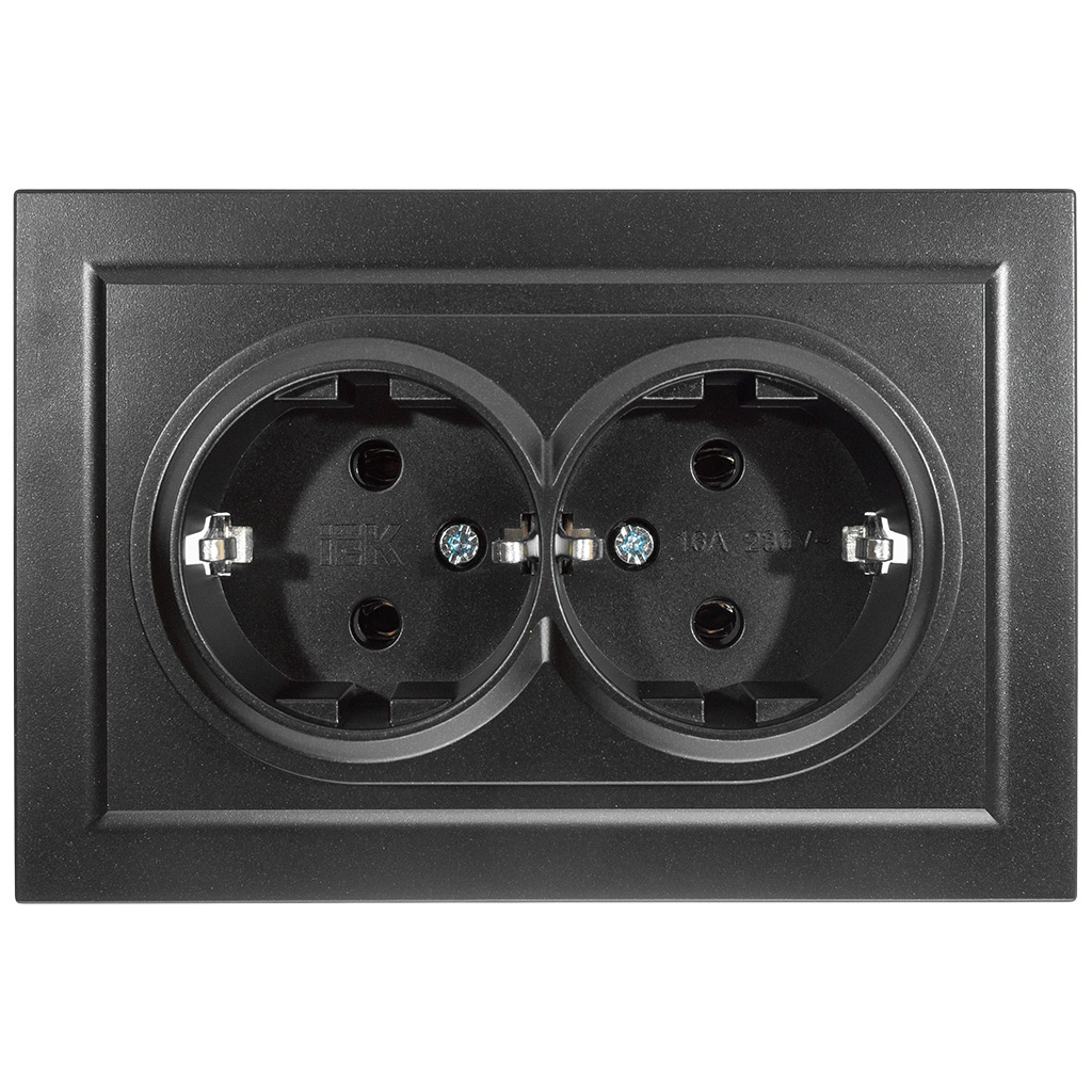 Розетка скрытой проводки ИЭК Brite, 2-местная, 16А, с заземлением, черная