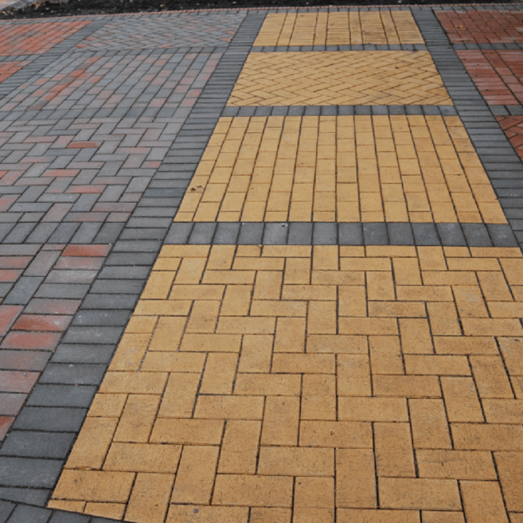 Плитка тротуарная прессованная "Брусчатка", ВКСМ, 40х100х200мм, желтая, 18м2/900шт.