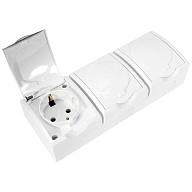 Розетка открытой проводки Simon 15, 3-местная, 16А, с заземлением, с крышкой, белая цены в Воронеже